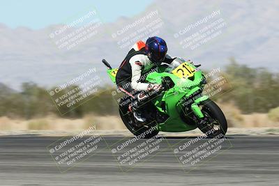 media/Oct-05-2025-CVMA (Sun) [[beeef4f201]]/Race 15-Amateur Formula Middleweight/